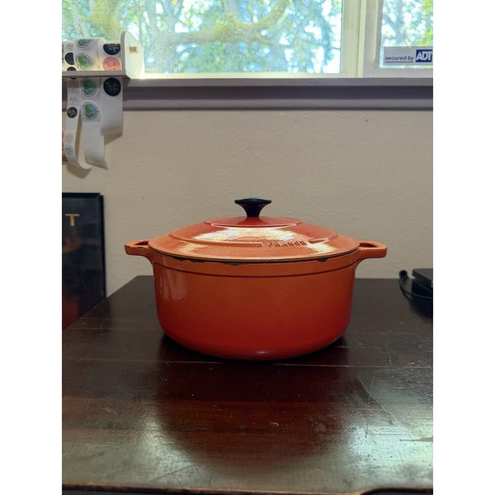 Chasseur Dutch Oven Cast Iron Pot Made In France Orange Size 26
